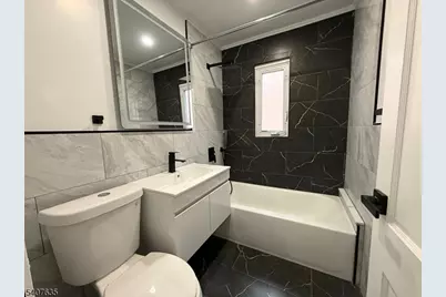 168 Tuxedo Pkwy #1, Newark, NJ 07106 - Photo 5