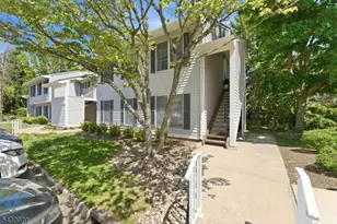 286 Kingbird Ct, Readington, NJ 08887 - Photo 1