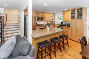 20 Beechwood Rd, Florham Park, NJ 07932 - Photo 17