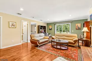718 New Dover Rd, Edison, NJ 08820 - Photo 3