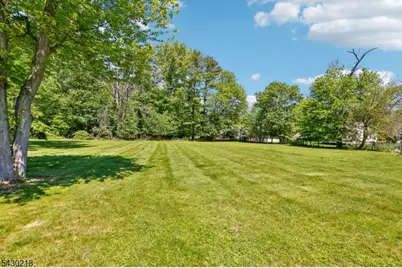 718 New Dover Rd, Edison, NJ 08820 - Photo 19
