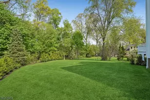 25 Beverly Rd, Madison, NJ 07940 - Photo 43
