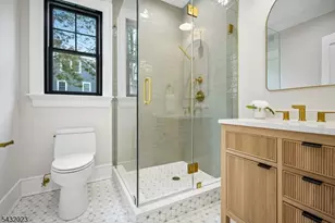25 Beverly Rd, Madison, NJ 07940 - Photo 17