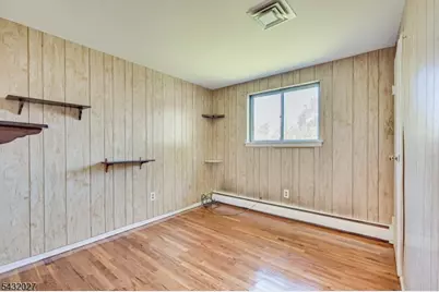 26 Farrell Ave, Woodbridge Township, NJ 07067 - Photo 27