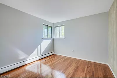 26 Farrell Ave, Woodbridge Township, NJ 07067 - Photo 29