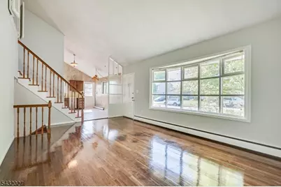 26 Farrell Ave, Woodbridge Township, NJ 07067 - Photo 11