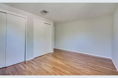 26 Farrell Ave, Woodbridge Township, NJ 07067 - Photo 25