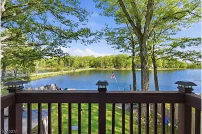 931 Plymouth Lake Dr, Stillwater, NJ 07860 - Photo 21