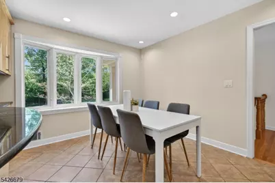 36 Thackeray Dr, Millburn, NJ 07078 - Photo 9
