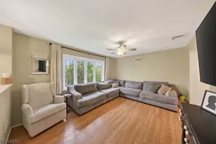 13 Valley Dr N, Vernon Twp., NJ 07418 - Photo 3