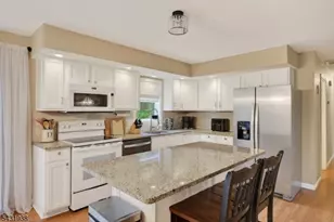 13 Valley Dr N, Vernon Twp., NJ 07418 - Photo 7