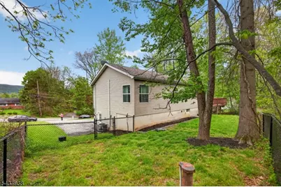 13 Valley Drive N, Vernon, NJ 07418 - Photo 23