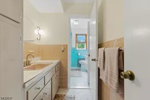 18 Hudson St, Nutley, NJ 07110 - Photo 13
