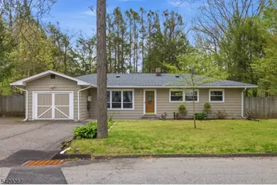 18 Belton St, Byram Township, NJ 07874 - Photo 31