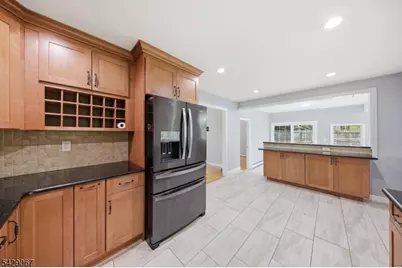 18 Belton St, Byram Township, NJ 07874 - Photo 9