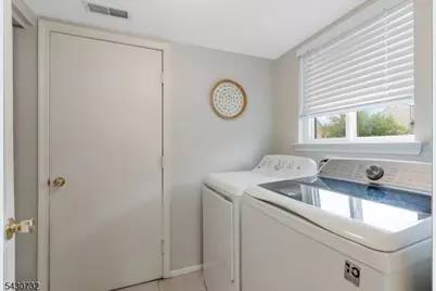 57 Woodhill St, Franklin Township, NJ 08873 - Photo 19