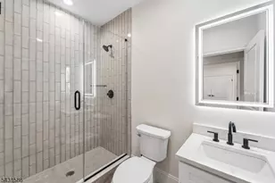 21 Maplewood Dr, Livingston, NJ 07039 - Photo 11