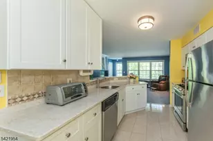 102 Appleton Way, Hanover Township, NJ 07981 - Photo 5