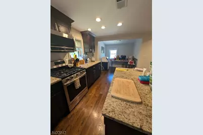 174 Snyder Ave #3, Berkeley Heights Township, NJ 07922 - Photo 5
