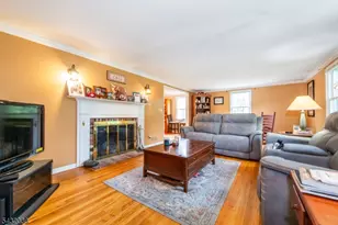10 Cedar Wax Wing Rd, Allamuchy Township, NJ 07840 - Photo 5