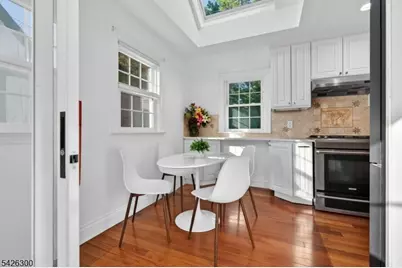 85 Whitney Rd, Millburn, NJ 07078 - Photo 11