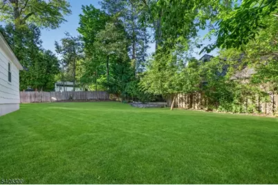 85 Whitney Rd, Millburn, NJ 07078 - Photo 33