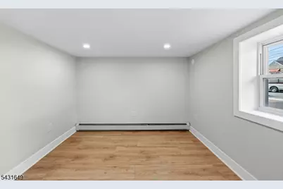 23 Prospect St, Clifton, NJ 07011 - Photo 29