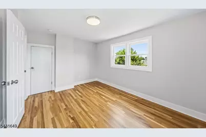 23 Prospect St, Clifton, NJ 07011 - Photo 9