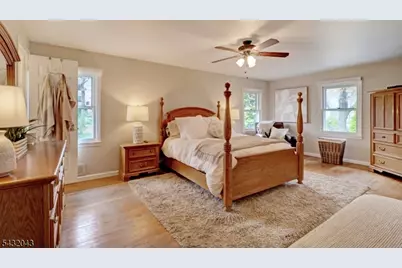 2 Midwood Dr, Florham Park, NJ 07932 - Photo 11