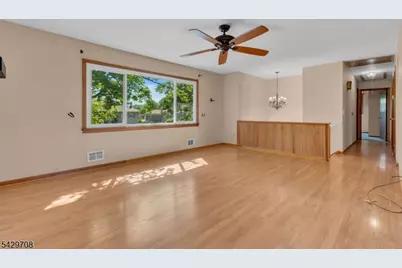3 Wilton Ave, Middlesex, NJ 08846 - Photo 7