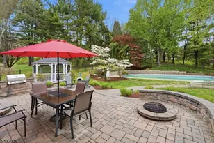 15 Sunrise Cir, Clinton Township, NJ 08809 - Photo 41