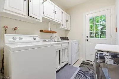 15 Sunrise Cir, Clinton Township, NJ 08809 - Photo 23
