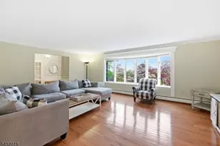 15 Sunrise Cir, Clinton Township, NJ 08809 - Photo 11