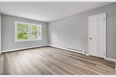67 Eyland Ave, Roxbury Township, NJ 07876 - Photo 27