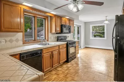67 Eyland Ave, Roxbury Township, NJ 07876 - Photo 17