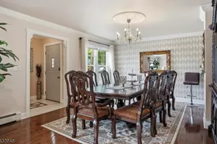 31 Knoble Pl, Hawthorne, NJ 07506 - Photo 7