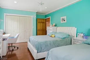 31 Knoble Pl, Hawthorne, NJ 07506 - Photo 19