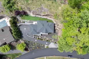 207 Eileen Dr, Cedar Grove, NJ 07009 - Photo 31