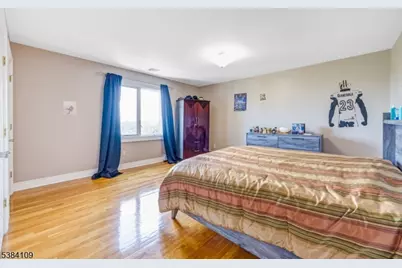 207 Eileen Dr, Cedar Grove, NJ 07009 - Photo 19