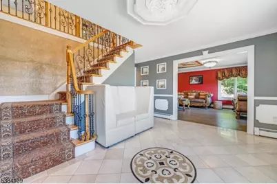 207 Eileen Dr, Cedar Grove, NJ 07009 - Photo 3