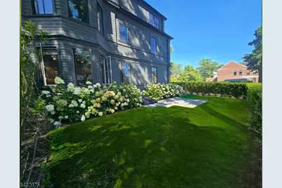 75 Midland Ave #5, Montclair, NJ 07042 - Photo 17