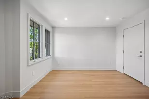 75 Midland Ave, Montclair, NJ 07042 - Photo 7