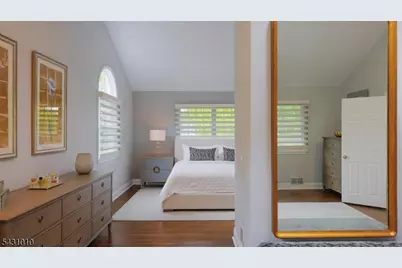 1091 Minisink Way, Westfield, NJ 07090 - Photo 27