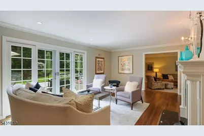 1091 Minisink Way, Westfield, NJ 07090 - Photo 7