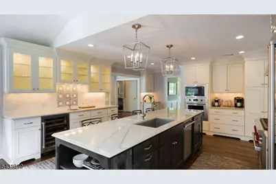 1091 Minisink Way, Westfield, NJ 07090 - Photo 21