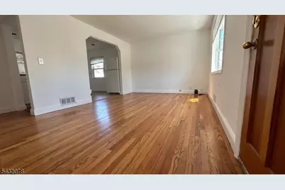 67 Prescott Turn, Clark Township, NJ 07066 - Photo 5