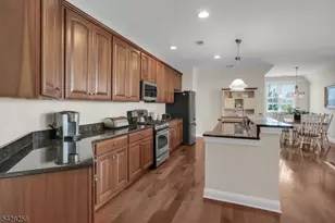 284 Victoria Dr, Bridgewater, NJ 08807 - Photo 5