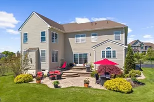 4 Jacob Ct, Raritan Township, NJ 08822 - Photo 9