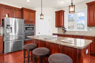 4 Jacob Ct, Raritan Township, NJ 08822 - Photo 23
