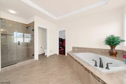 4 Jacob Ct, Raritan Township, NJ 08822 - Photo 33
